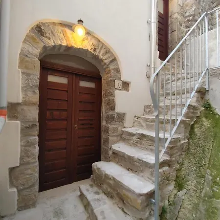 Bed & Breakfast Borgo Sciugolo Baselice