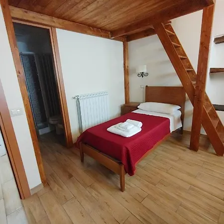 Borgo Sciugolo Bed & Breakfast