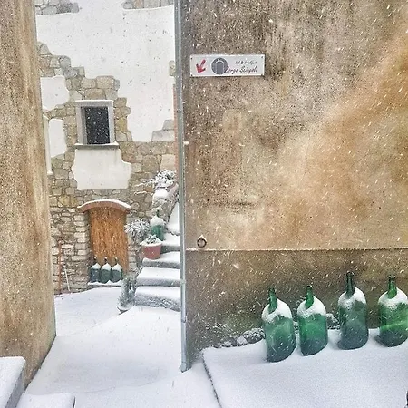 Bed & Breakfast Borgo Sciugolo *